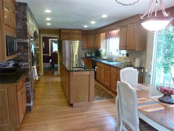 34 Wadsworth Road Sudbury, MA 01776 - Photo 5 of 17