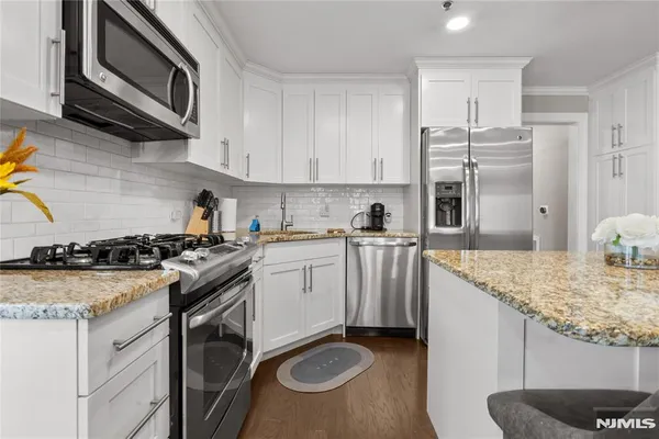 $5,000 | 200 Laird Avenue, Cliffside Park, NJ 07010