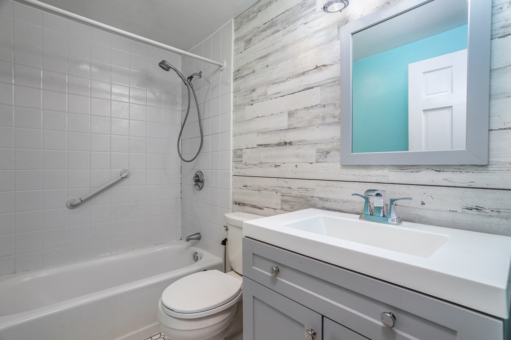 1 Needham Road Westminster, MA 01473 - Photo 6 of 42 a bathroom with a sink a toilet and a bathtub