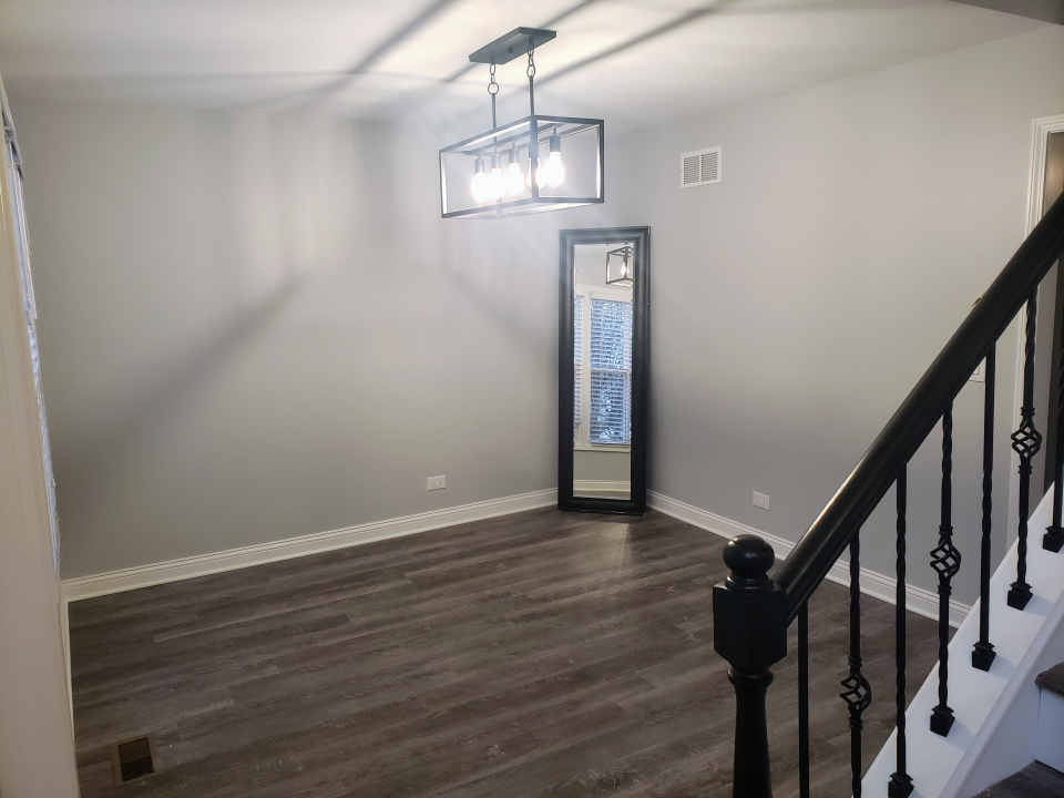 242 Roman Circle Bolingbrook, IL 60440 - Photo 13 of 16 Gallery Image 13