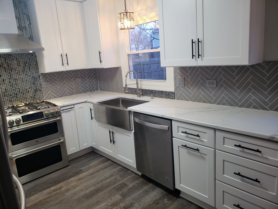 242 Roman Circle Bolingbrook, IL 60440 - Photo 3 of 16 Gallery Image 3