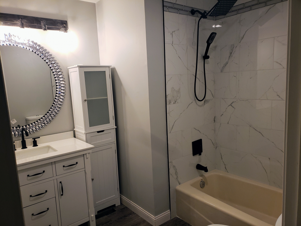 242 Roman Circle Bolingbrook, IL 60440 - Photo 8 of 16 Gallery Image 8