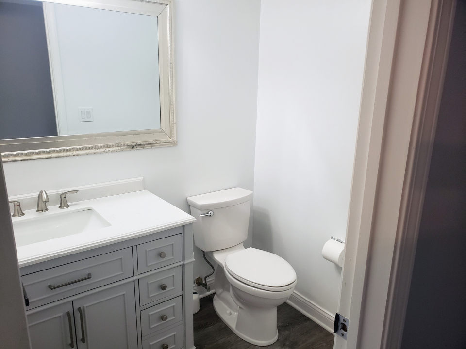 242 Roman Circle Bolingbrook, IL 60440 - Photo 9 of 16 Gallery Image 9