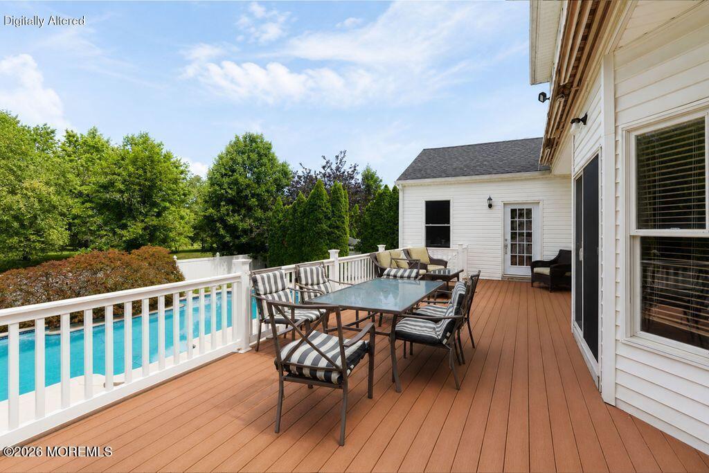19 Bloomfield Road Manalapan, NJ 07726 - Photo 16 of 47 BLOOMFIELD DECK 2