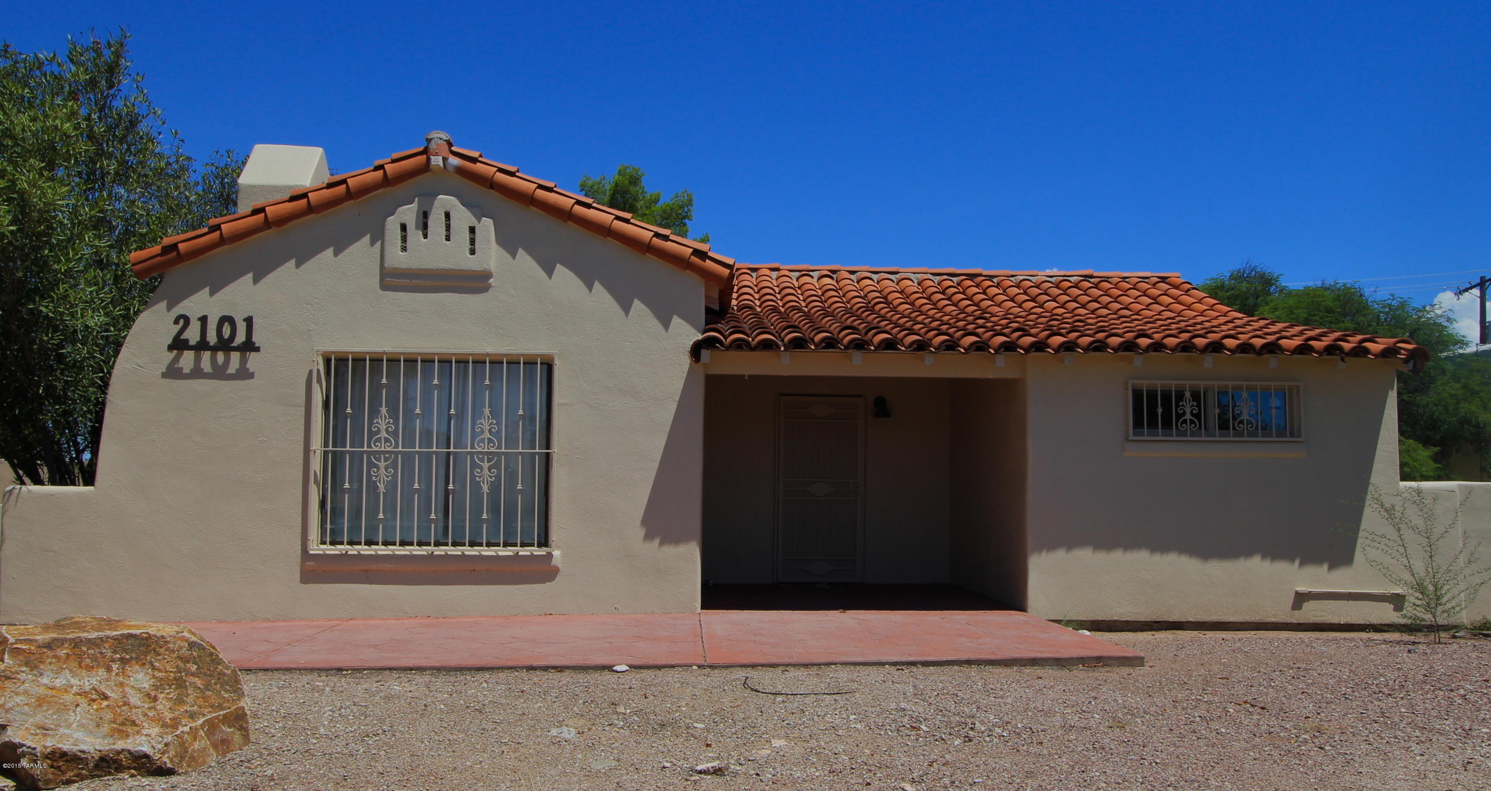 2101 East Grant Road Tucson, AZ 85719 - Photo 2 of 12