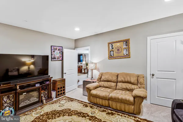 $875,000 | 5816 Mcintosh Place, Brandywine, MD 20613