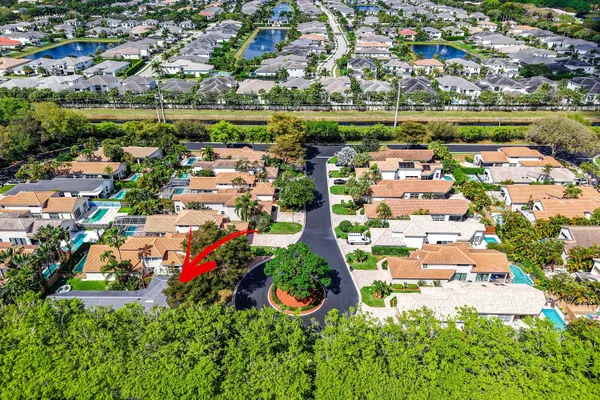 an aerial view of multiple house