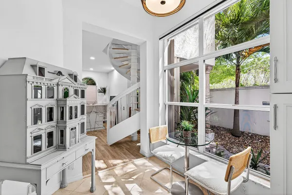 a view of an entryway with sitting area