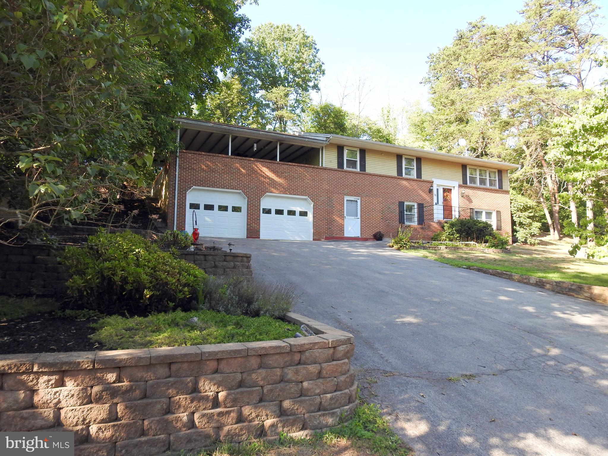 36 Woodland Road Halifax, PA 17032 - Photo 2 of 55 Gallery Image 2