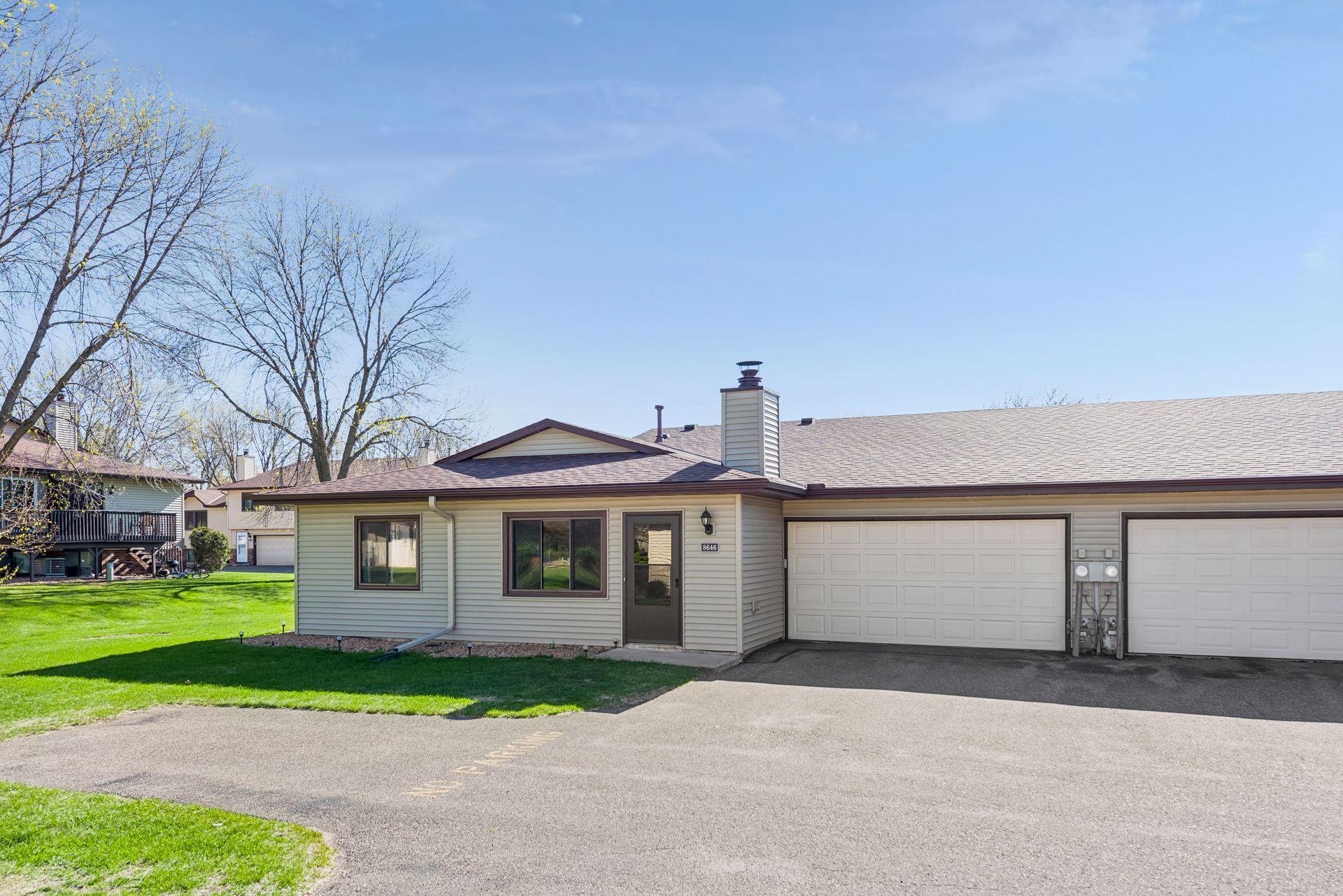 8646 South Maplebrook Circle Brooklyn Park, MN 55445 - Photo 3 of 16