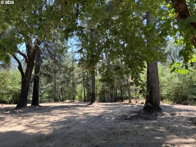 $74,900 | 23833 Redwood Highway, Kerby, OR 97531