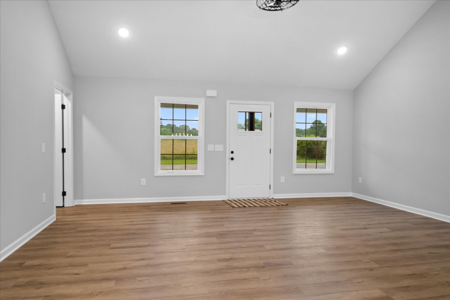 1331 Springplace Road Lewisburg, TN 37091 - Photo 12 of 38 Gallery Image 12