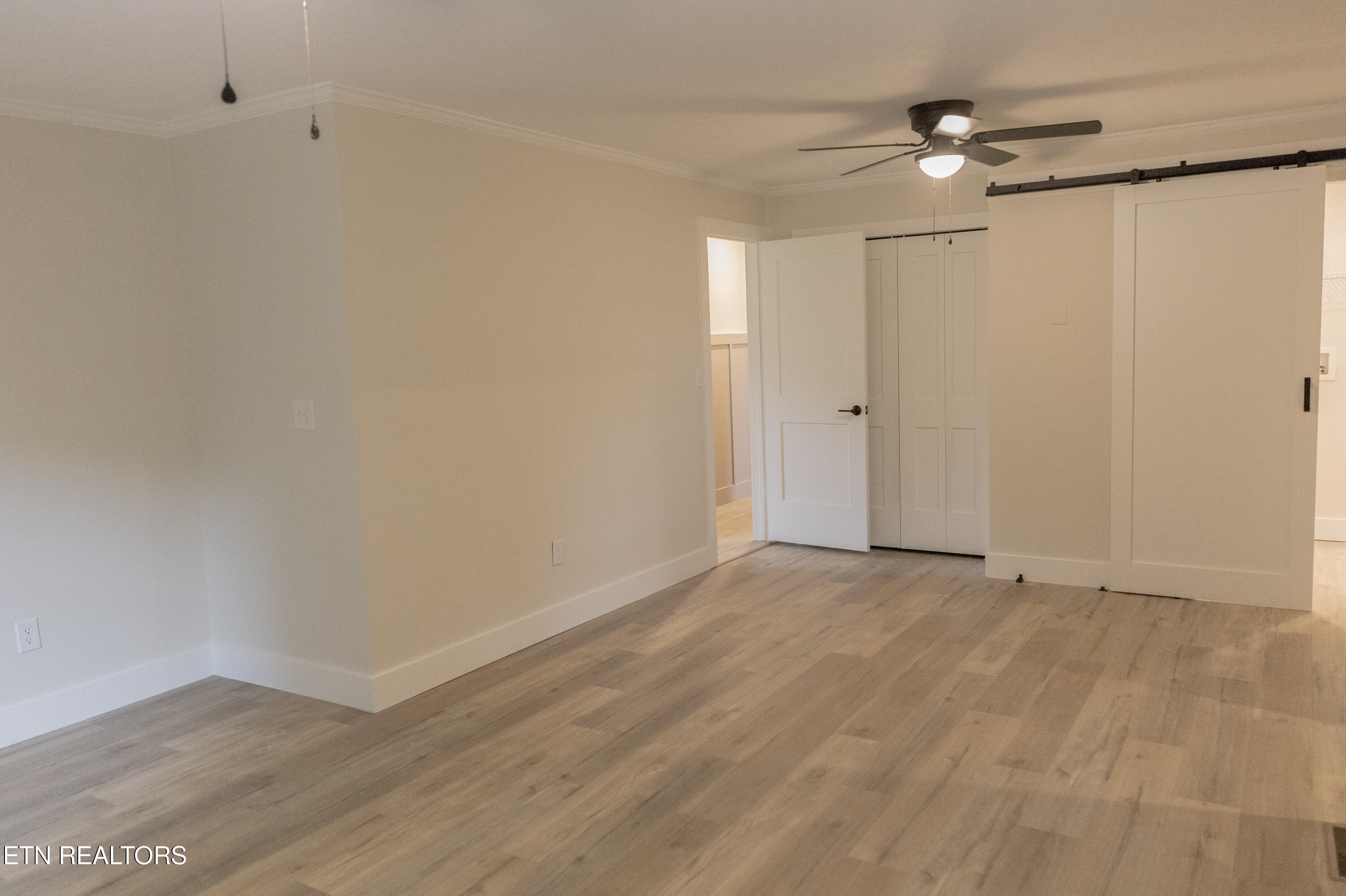 7288 Lakeshore Drive Rutledge, TN 37861 - Photo 36 of 56 Master Bedroom