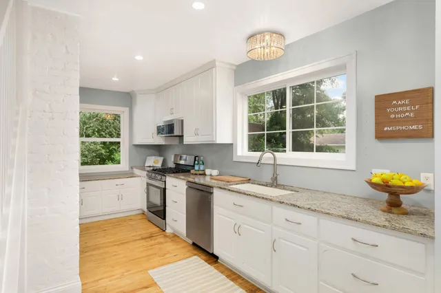 $299,900 | 5826 West Broadway Avenue, Crystal, MN 55428