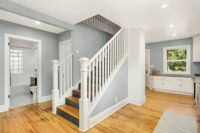 $299,900 | 5826 West Broadway Avenue, Crystal, MN 55428