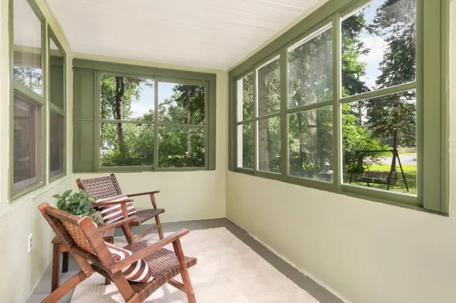 $299,900 | 5826 West Broadway Avenue, Crystal, MN 55428