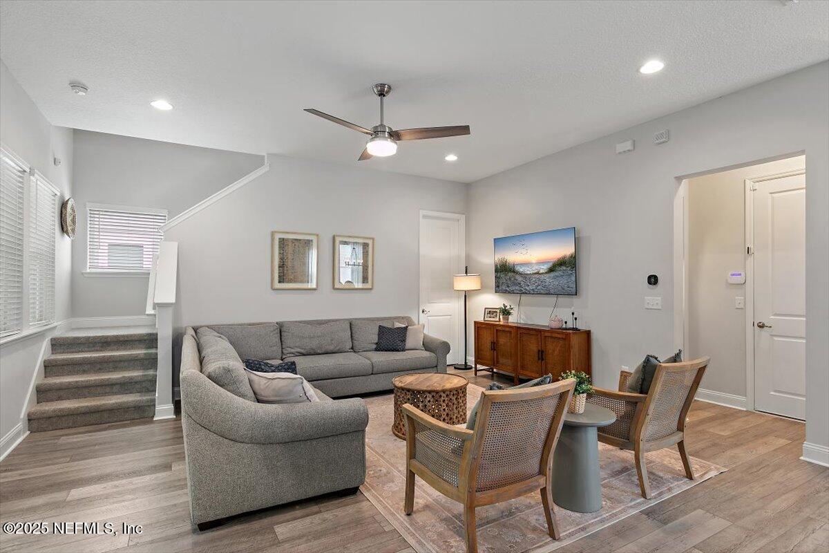 319 Footbridge Road St. Johns, FL 32259 - Photo 13 of 78 13-Living Room