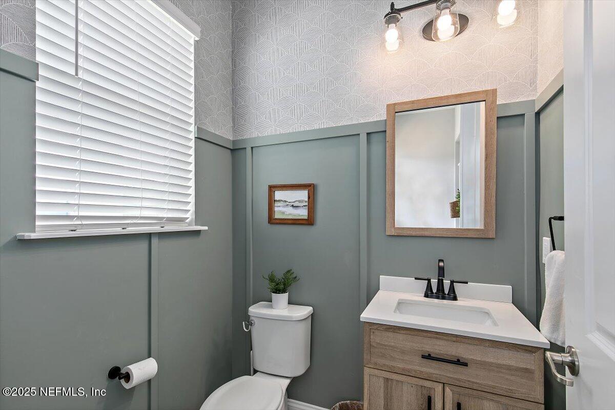 319 Footbridge Road St. Johns, FL 32259 - Photo 8 of 78 08-Powder Room