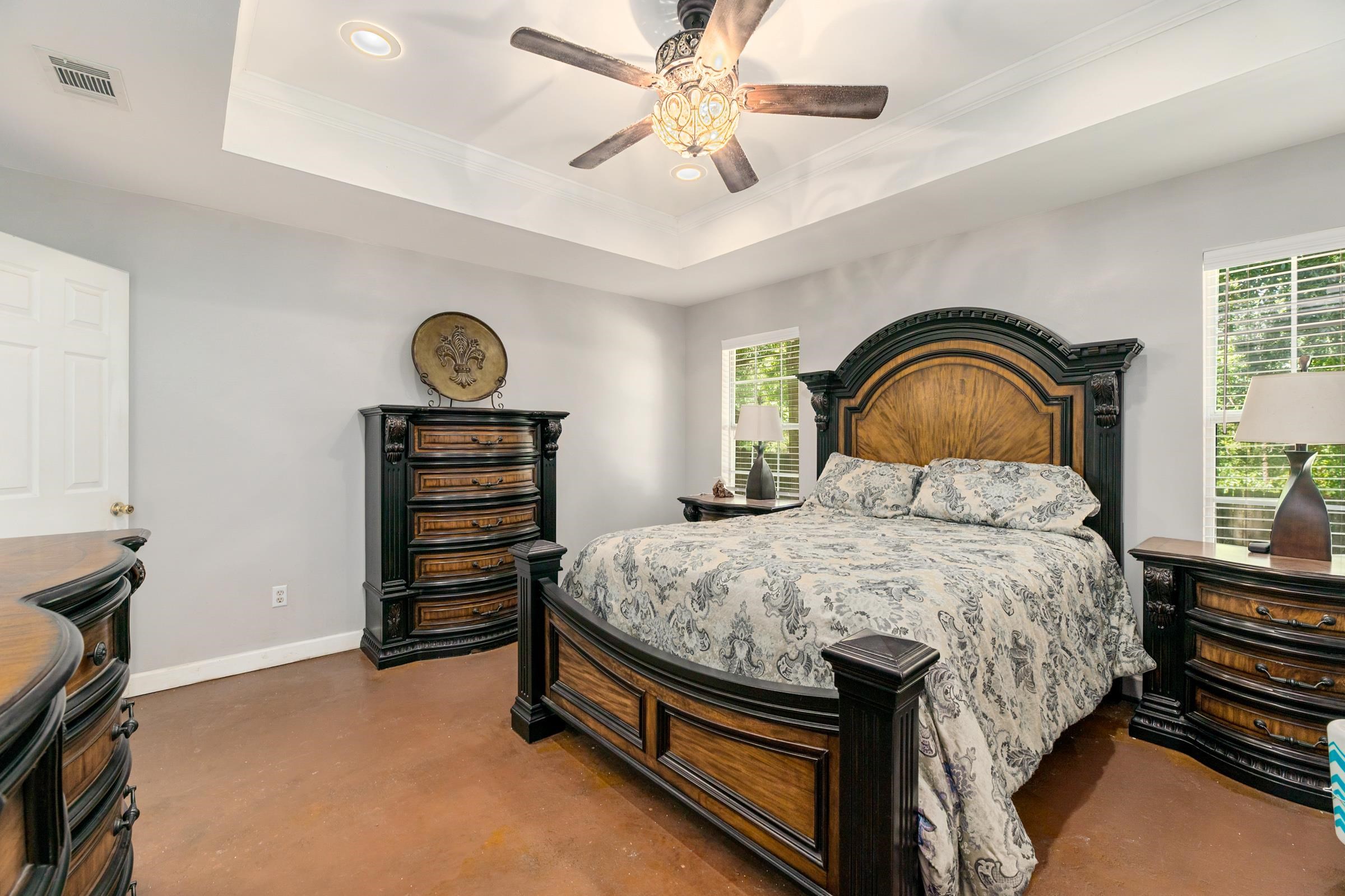 181 Ridgewood Drive Daphne, AL 36526 - Photo 15 of 22 Master Bedroom