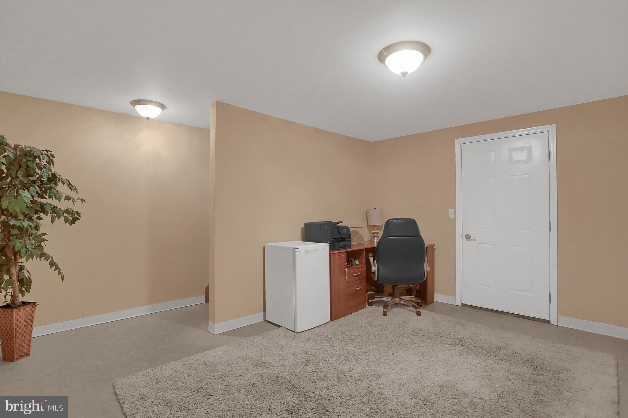 1101 Chambers Ridge York, PA 17402 - Photo 29 of 39 Gallery Image 29
