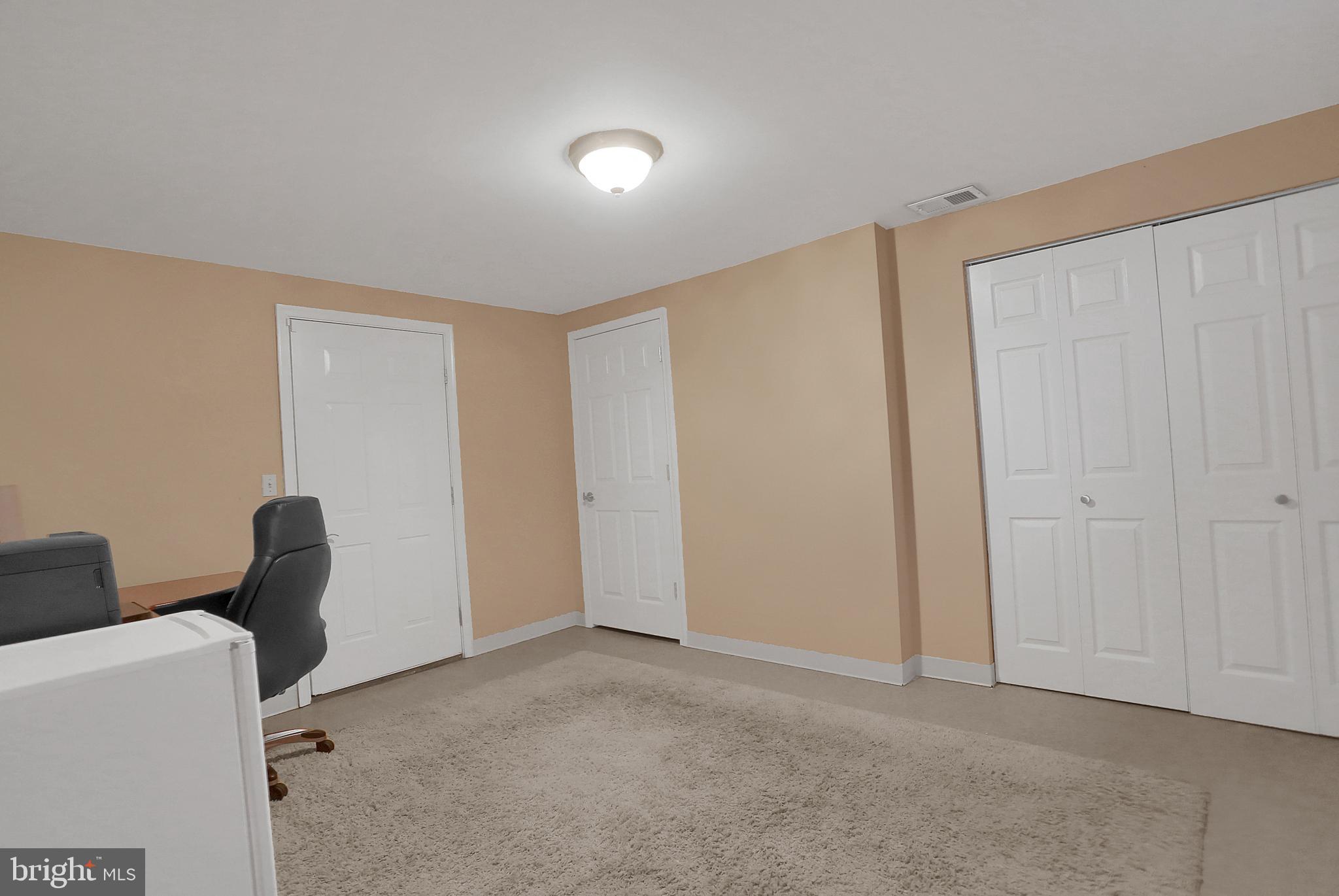 1101 Chambers Ridge York, PA 17402 - Photo 31 of 39 Gallery Image 31