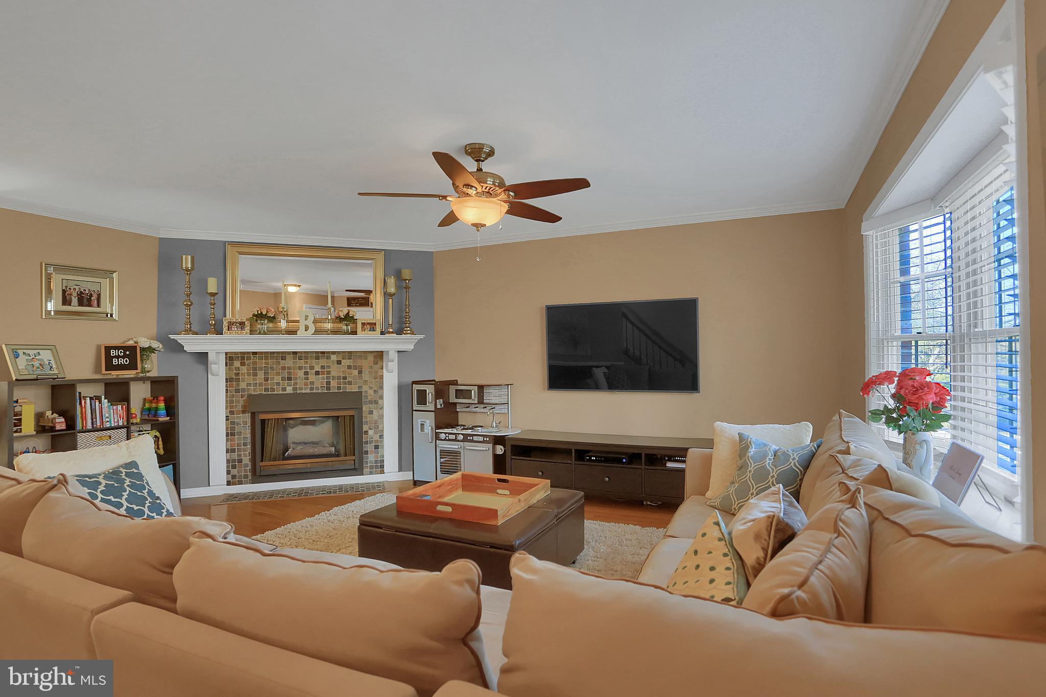 1101 Chambers Ridge York, PA 17402 - Photo 6 of 39 Gallery Image 6