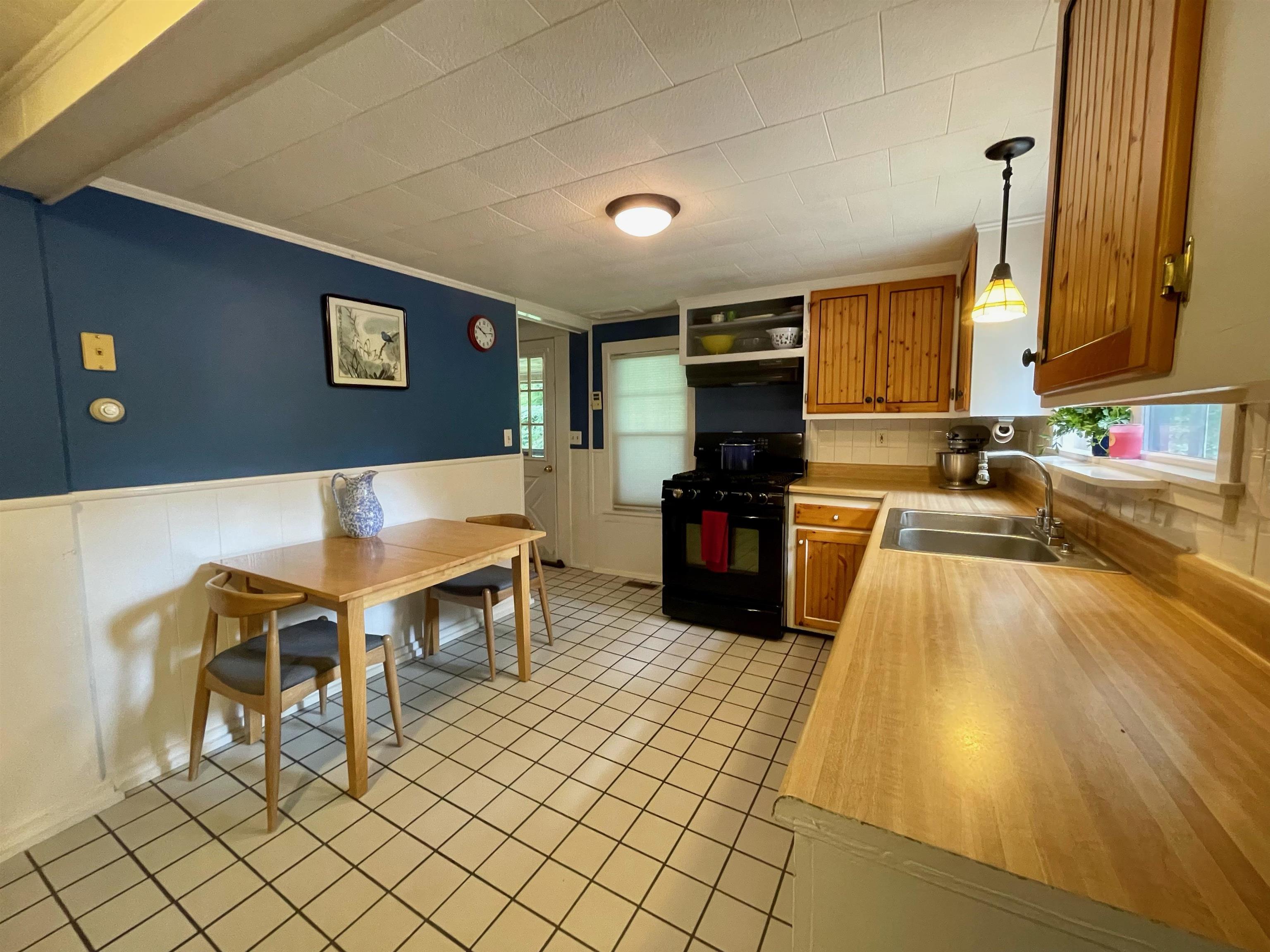 206 Cobb Hill Road Moretown, VT 05676 - Photo 6 of 31 Gallery Image 6