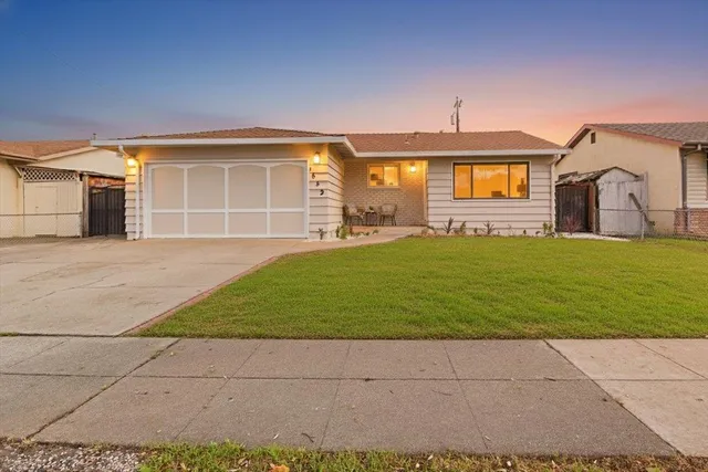 $1,088,000 | 1542 Chabot Way, San Jose, CA 95122