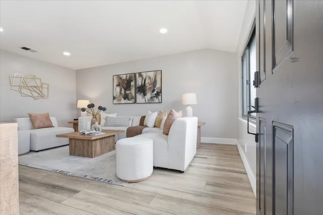 $1,088,000 | 1542 Chabot Way, San Jose, CA 95122