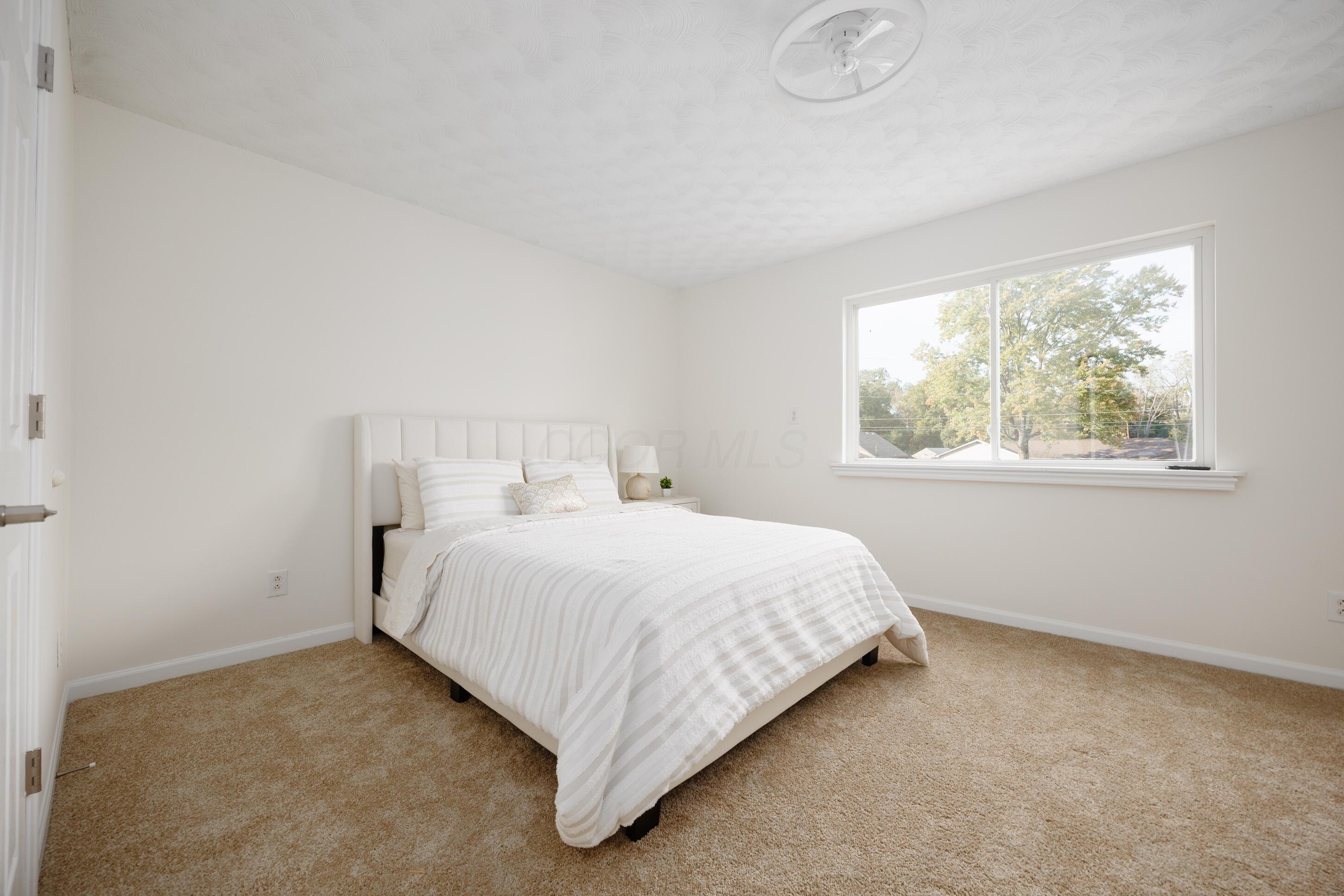2045 Whitehead Road Columbus, OH 43223 - Photo 27 of 55 2045 Whitehead rd_27