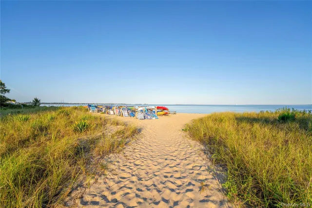 $6,000 | 2435 Cedar Lane, East Marion, NY 11939