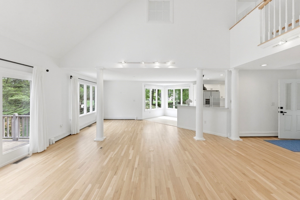 7 Shadow Farm Lane Rochester, MA 02770 - Photo 9 of 41