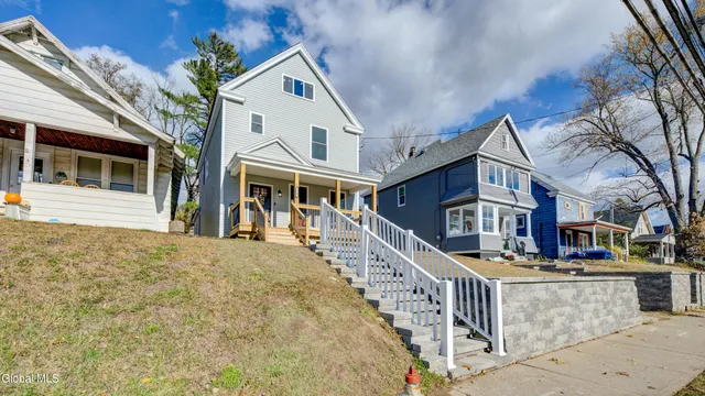 $429,900 | 354 Mohawk Avenue, Scotia, NY 12302