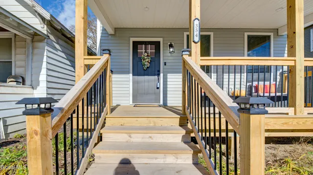 $429,900 | 354 Mohawk Avenue, Scotia, NY 12302