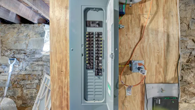 $429,900 | 354 Mohawk Avenue, Scotia, NY 12302