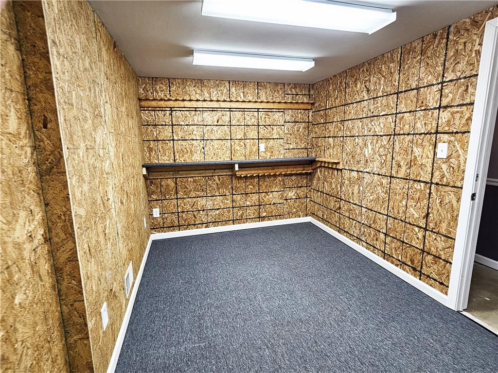 176 Ten School Road New Alexandria, PA 15670 - Photo 27 of 38