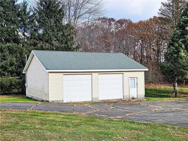 $275,000 | 176 Ten School Road, New Alexandria, PA 15670