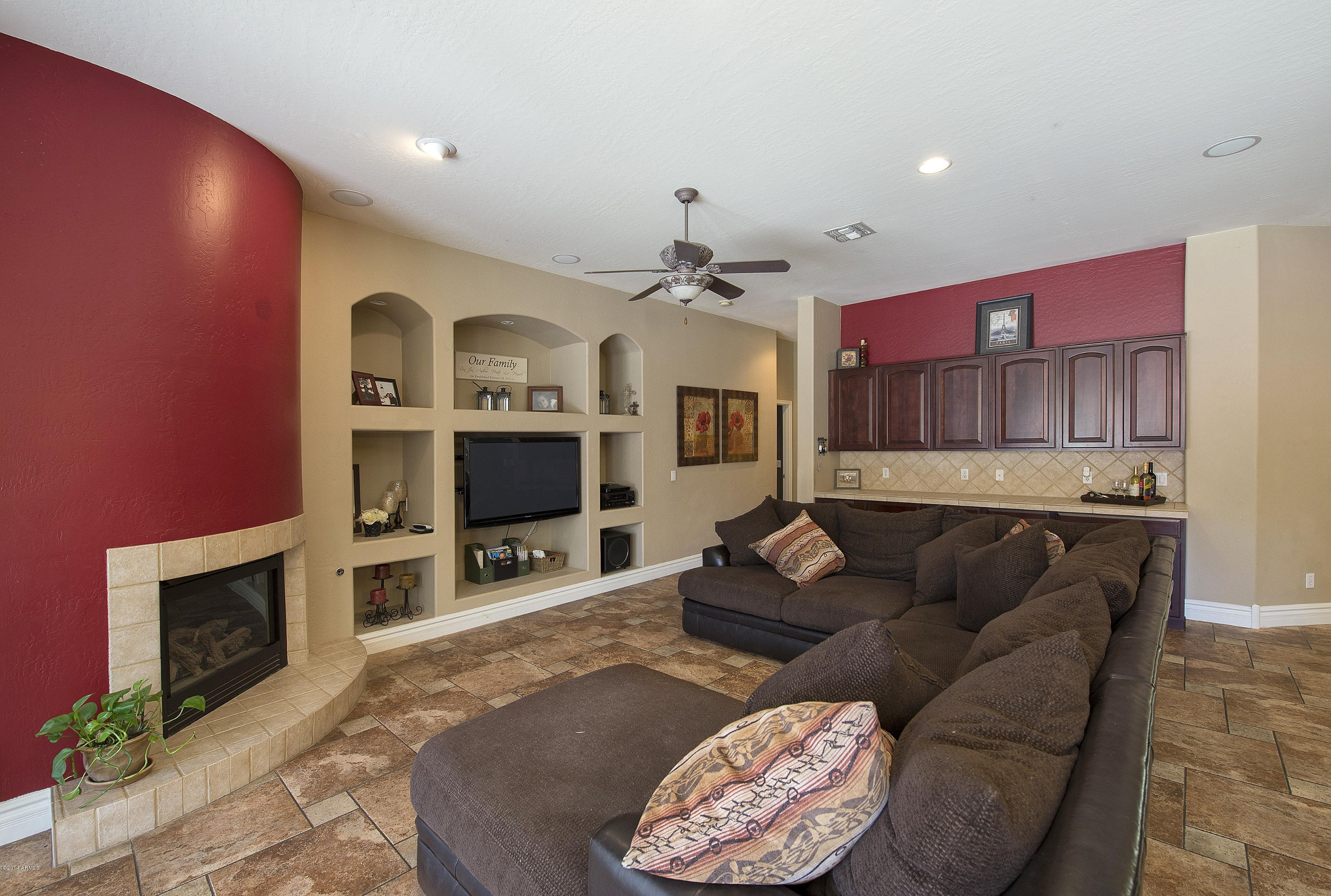 4163 East Reins Road Gilbert, AZ 85297 - Photo 8 of 29 009_Built-In Entertainment Center
