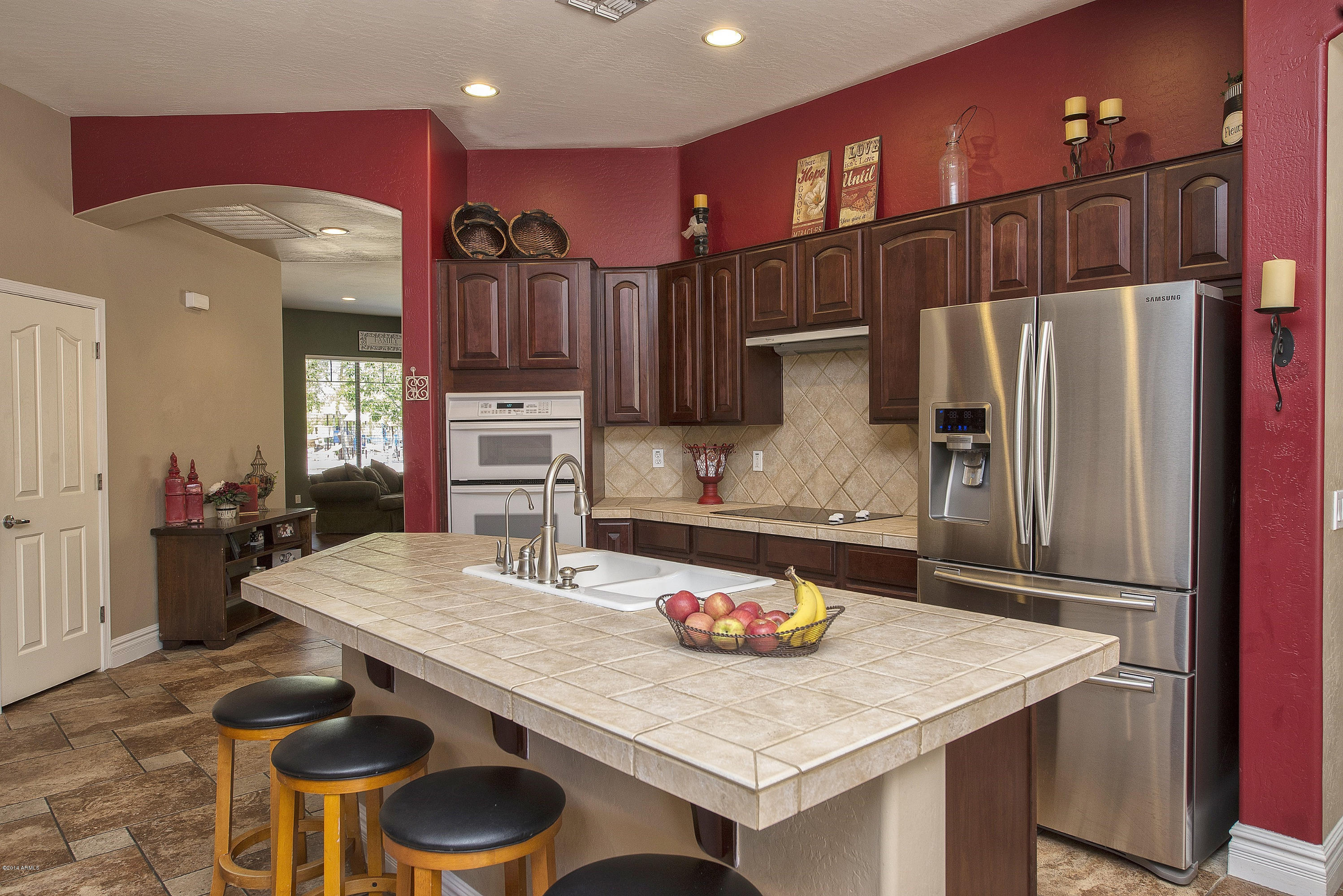 4163 East Reins Road Gilbert, AZ 85297 - Photo 10 of 29 011_Kitchen