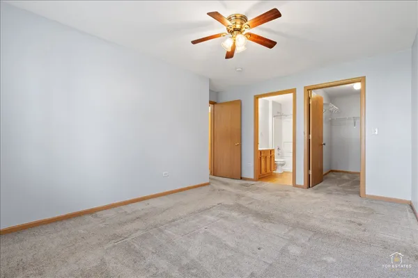 $1,750 | 1515 Silverstone Drive, Unit 1515, Carpentersville, IL 60110