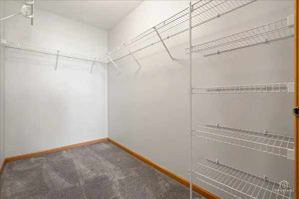 $1,750 | 1515 Silverstone Drive, Unit 1515, Carpentersville, IL 60110