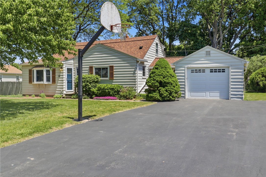 26 Valley Crest Road Greece, NY 14616 - Photo 3 of 35