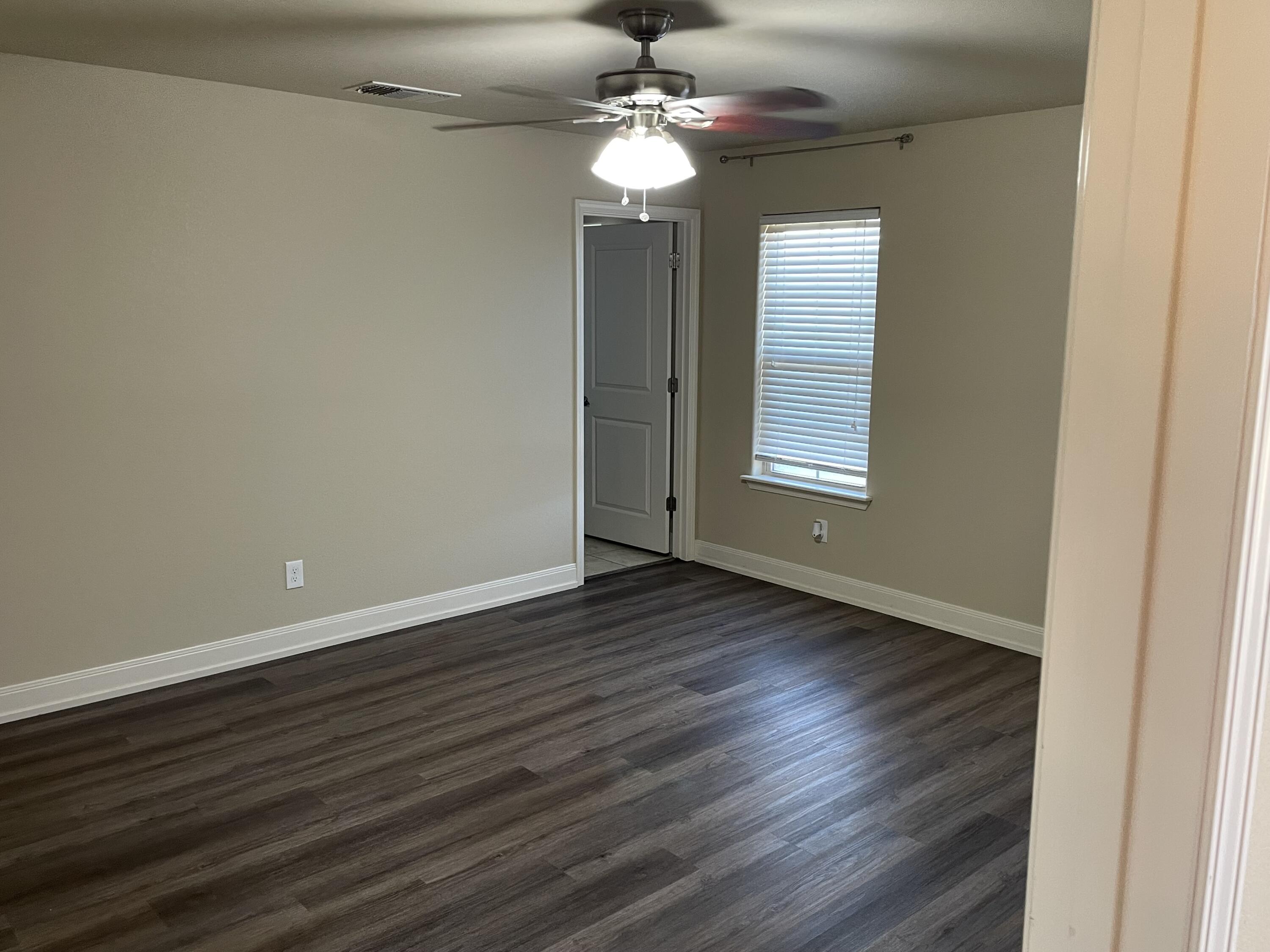 5222 Marshall Street Lubbock, TX 79416 - Photo 9 of 22 IMG_5124