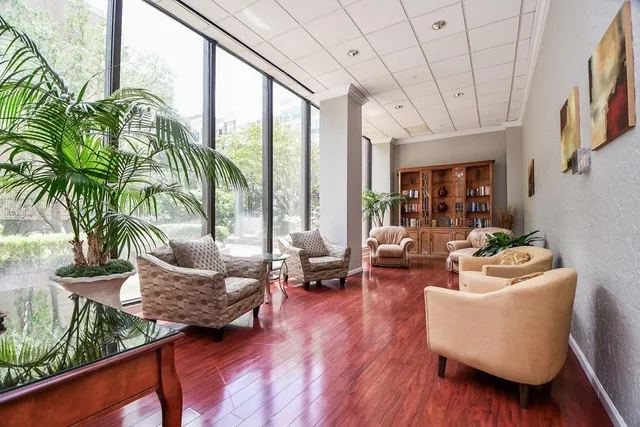 $2,850 | 5150 Hidalgo Street, Unit 603, Houston, TX 77056