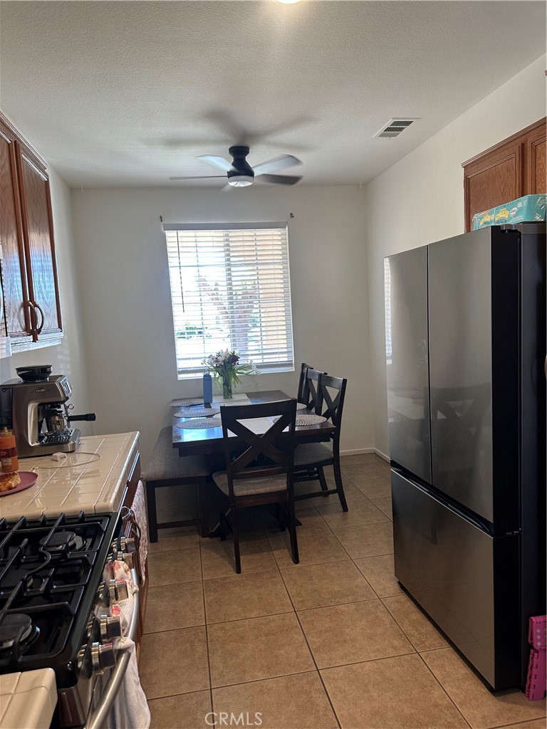 3913 Manquelo Court Perris, CA 92571 - Photo 14 of 19