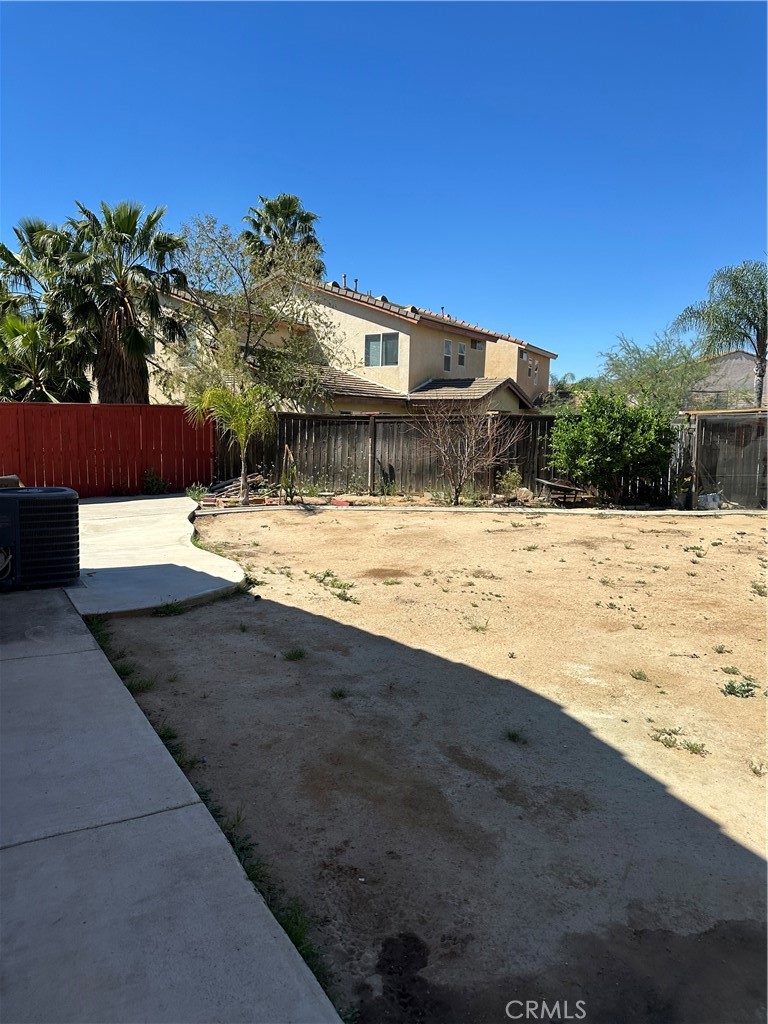 3913 Manquelo Court Perris, CA 92571 - Photo 18 of 19