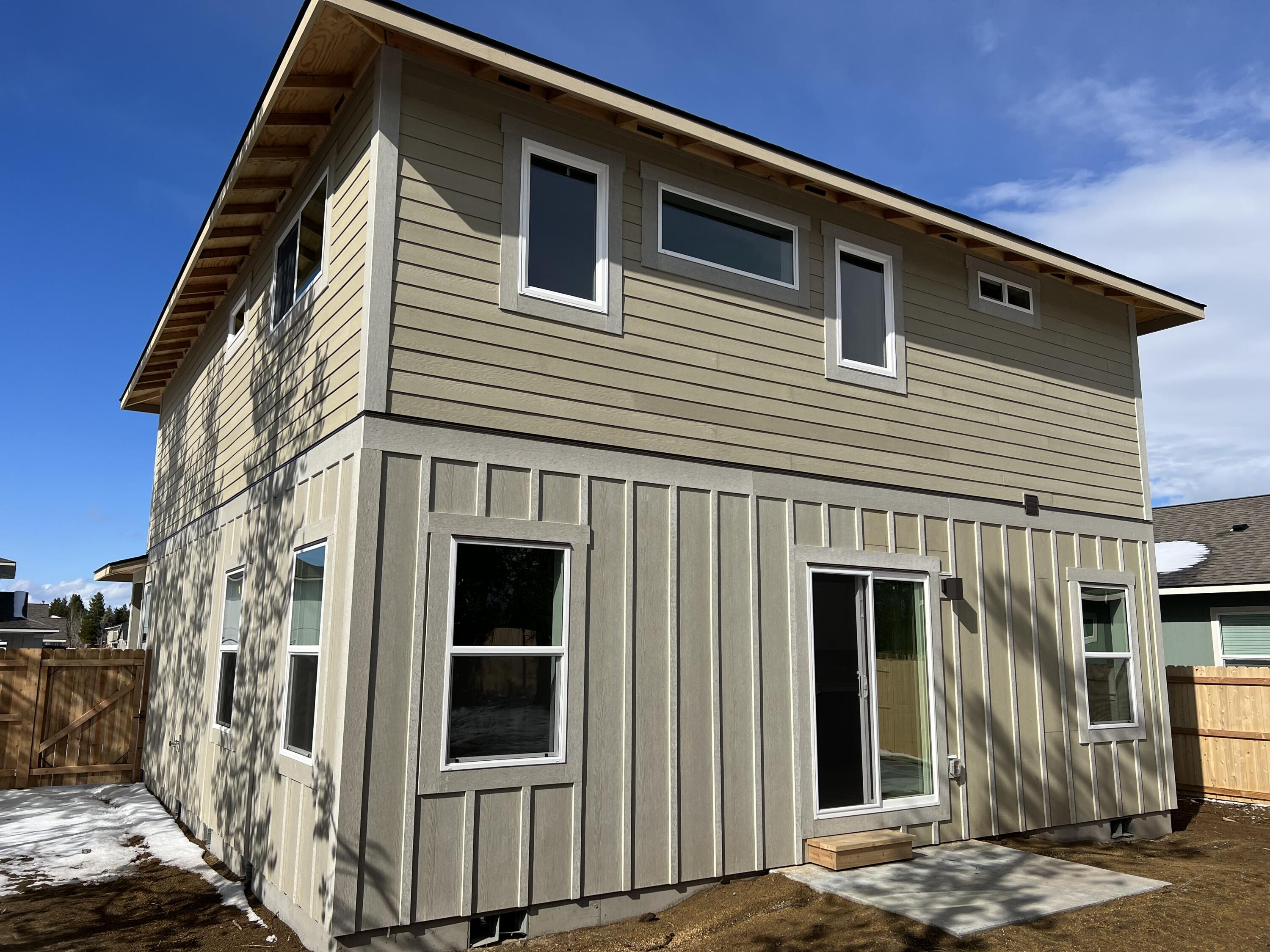 16405 Bassett Road La Pine, OR 97739 - Photo 6 of 29 IMG-2890