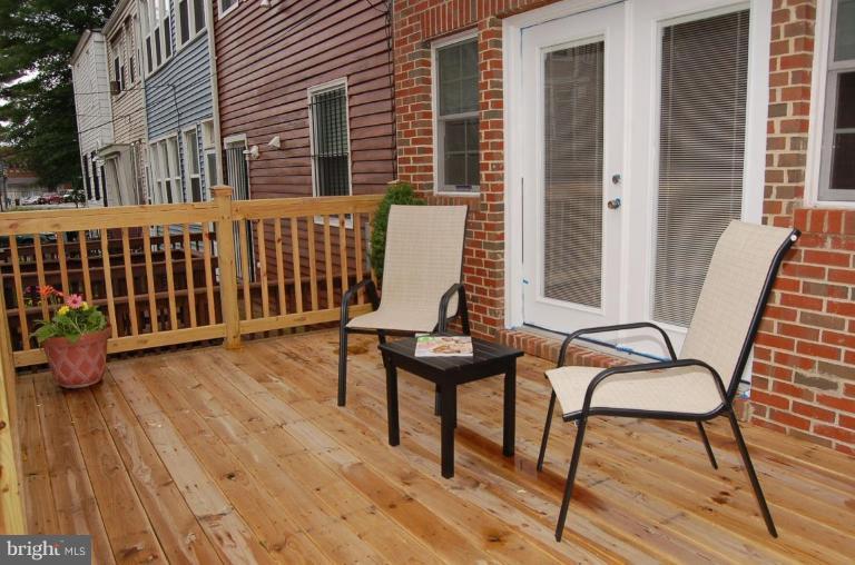 818 L Street Northeast Washington, DC 20002 - Photo 5 of 19 Patio