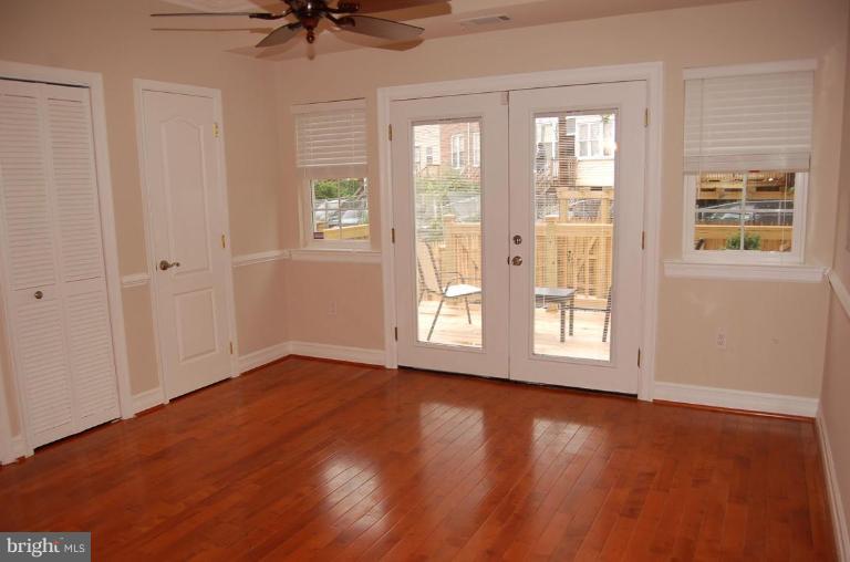 818 L Street Northeast Washington, DC 20002 - Photo 9 of 19 Dining Room
