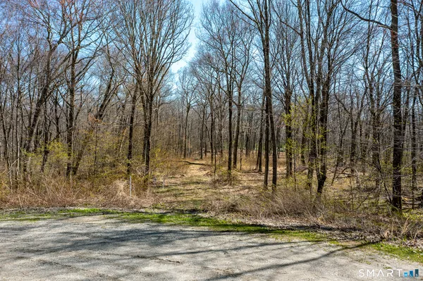 $375,000 | 22 Old Paddock Lane, Kent, CT 06785